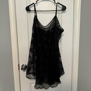 Victoria's Secret Vintage Gold Label Black Lace Nightgown Size Large